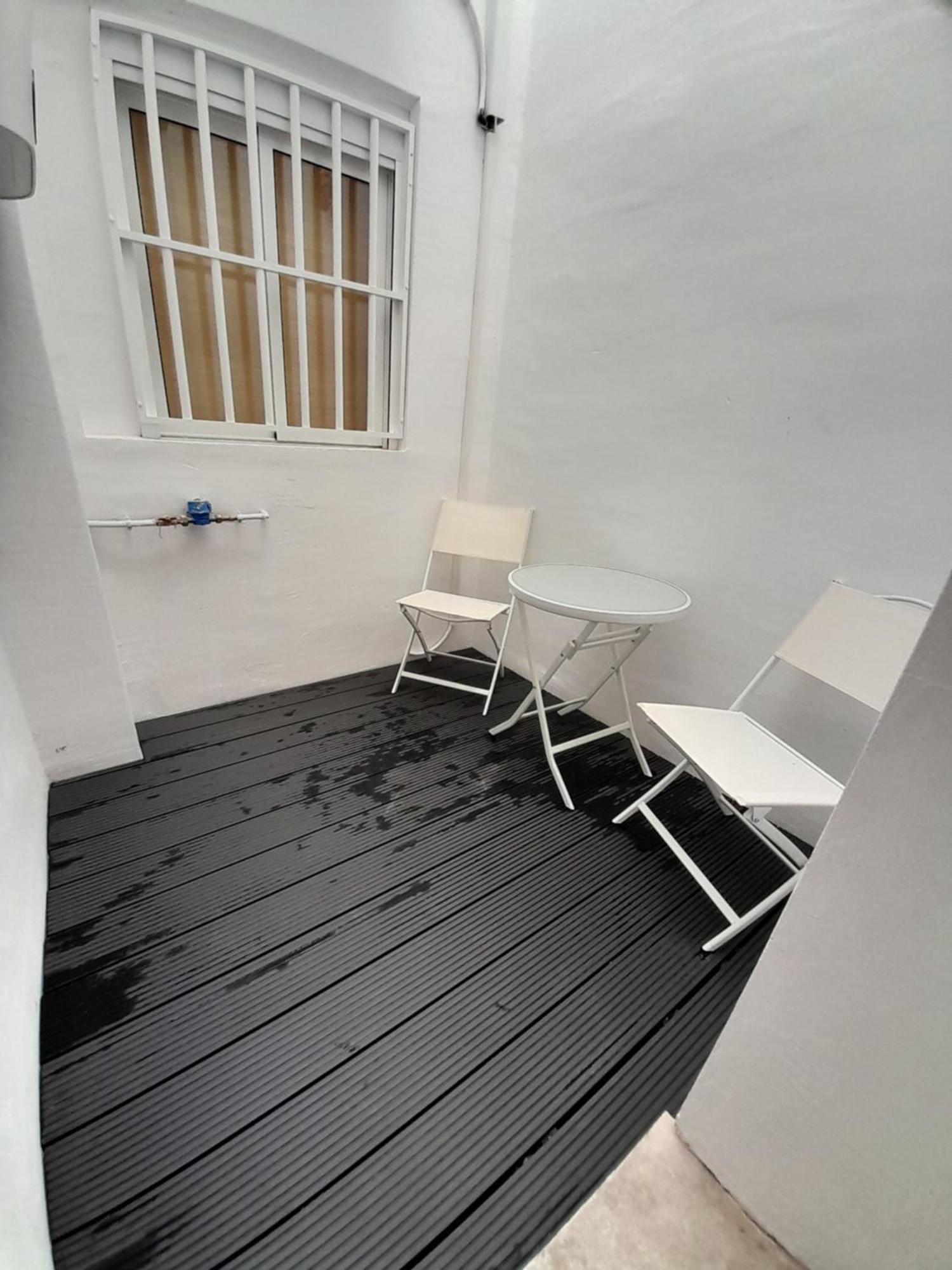 Mini Apartament Nicole Gam 阿利坎特 外观 照片